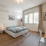 Fellini Affittacamere 3*