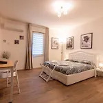 Fellini 3* Ferrara